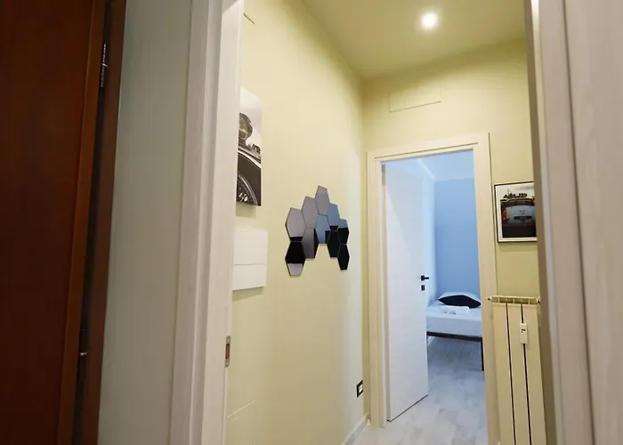 Tina's House Near Metro A *